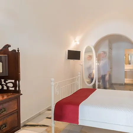 Iliovasilema & Hotell Imerovigli (Santorini)