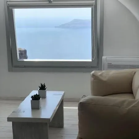 Iliovasilema & 4* Imerovigli (Santorini)