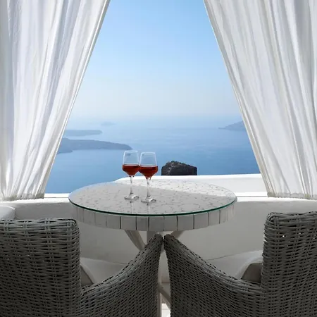 Hotell Iliovasilema & 4*