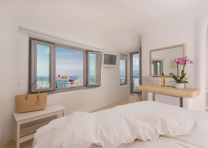 Iliovasilema 4* Imerovigli (Santorini)