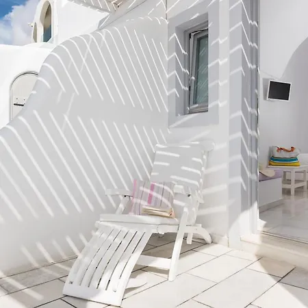 Iliovasilema Hotel&suites 4* Imerovigli (Santorini)